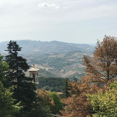 La Famosa Dimora Ambasciatore San Marino Exterior foto